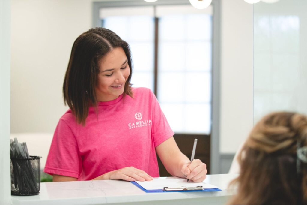 How to Choose the Right Orthodontist: A Complete Guide